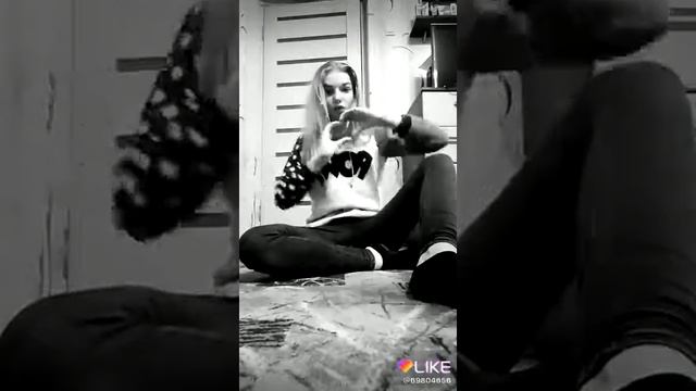 Клип в лайк под песню 