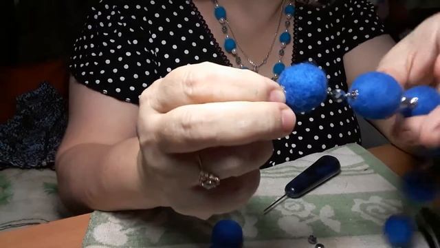 № 4 Процесс валяния бус-(соединения бус)#Шерстяные бусы смотреть онлайн