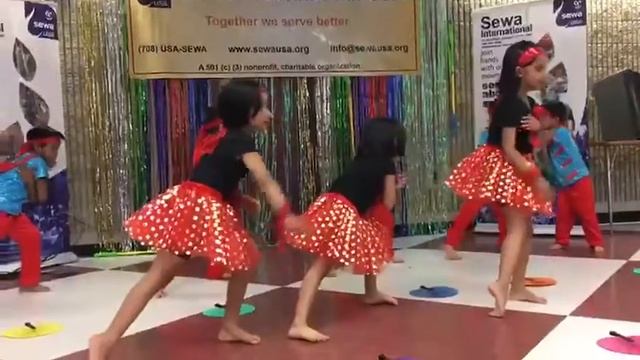 Kids 2017 Holi SEWA Event смотреть онлайн