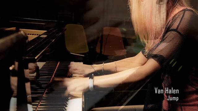 Best Guitar Solos On The Piano смотреть онлайн