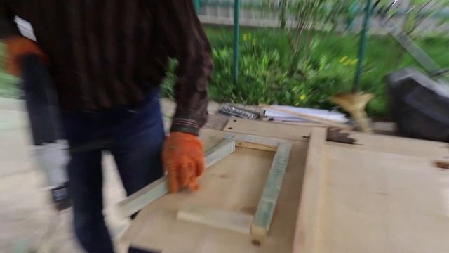 Как сделать ящик для выдержки пчел перед заселением нуклеусов? смотреть онлайн