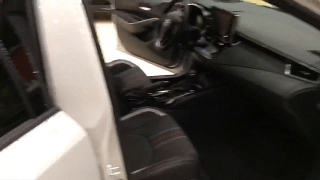 Toyota Corolla GR Sport | Спортивные сидения НОВЫЙ Цвет | Тойота Корола Круговой ОБЗОР смотреть онлайн
