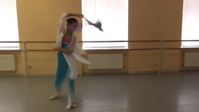 1 тур. Цзен Чжу смотреть онлайн