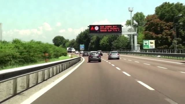 IT / A51 Tangenziale Est Milano смотреть онлайн
