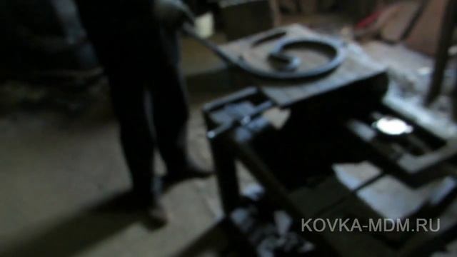 Изготовление кованых лестничных ограждений (кузница «Ковка-МДМ») смотреть онлайн