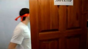 С широко закрытыми глазами