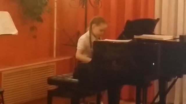 Полина играет " Белочку" в музыкальной школе смотреть онлайн