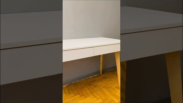 ОЧЕНЬ КРАСИВЫЙ ПИСЬМЕННЫЙ СТОЛ смотреть онлайн