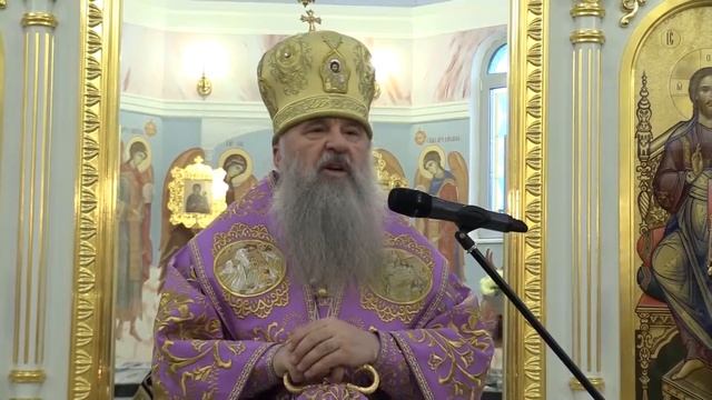 Проповедь митрополита Варсонофия  на Божественной литургии в храме Воздвижения Креста Господня