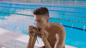 Очки для плавания, которые не потеют! Arena Cobra Ultra Swipe MR - Просто свайпни!