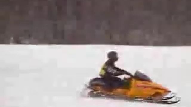 Steves Snowmobile Video смотреть онлайн