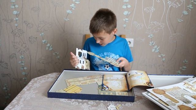 Гоша. Распаковка. Сборка рыцарского замка. Build knight's castle смотреть онлайн