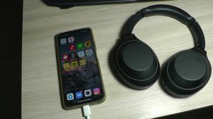 Как подключить беспроводные наушники Sony WH-1000XM4 сразу к двум устройствам по bluetooth ?