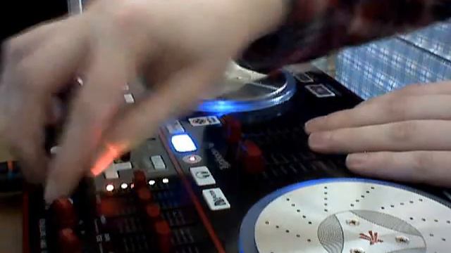 vestax typhoon 10 min mix смотреть онлайн