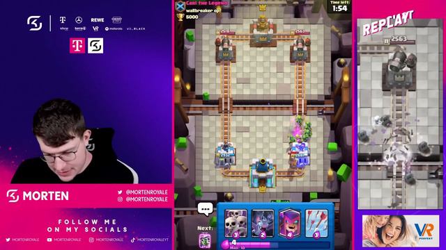 *FIRST* Wallbreaker Evolution Gameplay - Clash Royale Messed Up Again! смотреть онлайн