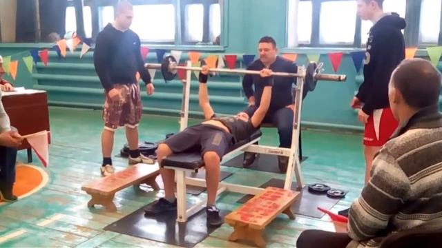 Сын Леонид занял 2 место по народному жиму. смотреть онлайн