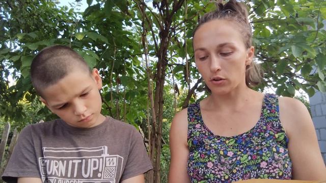 Читаю "Настольная книга для девочек" Сервировка стола смотреть онлайн