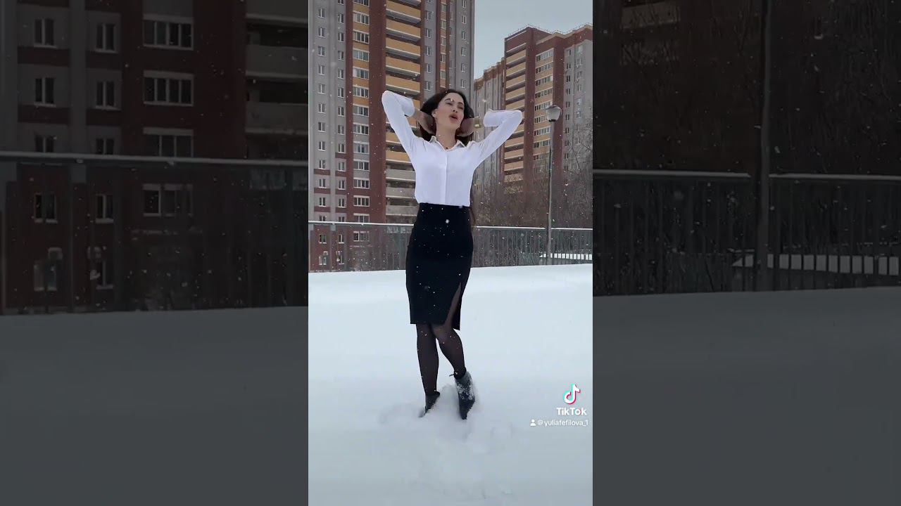 Russian beauty and Russian winter смотреть онлайн