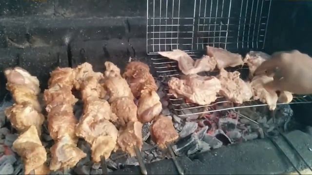 ШАШЛЫК ИЗ свинины | skewers of pork смотреть онлайн