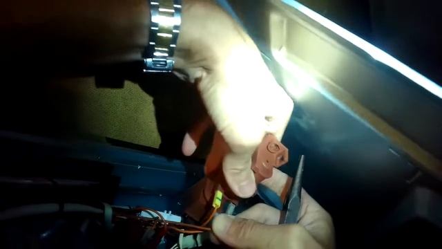 ✨ SAMSUNG STOVE WON’T LIGHT - FIXED WITH NEW SPARK MODULE ✨ смотреть онлайн