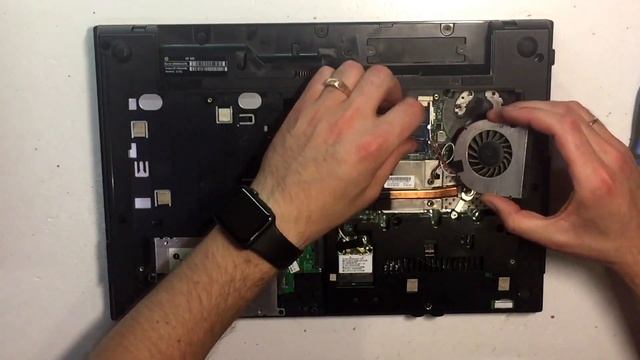 HP 625 разборка для чистки от пыли смотреть онлайн