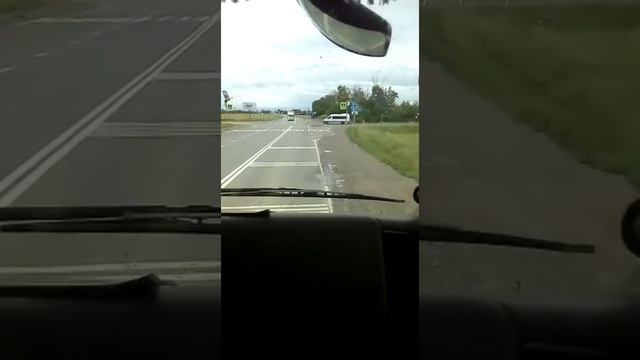 Владивосток,реки вышли из берегов!!! 03.09.2020 смотреть онлайн