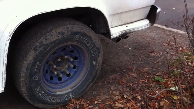 Engine Sound Chevrolet van 6.2Diesel.MOV смотреть онлайн