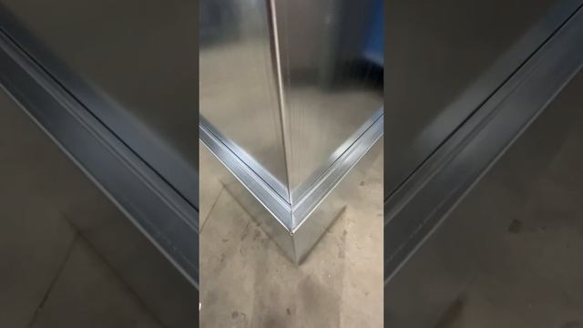 Делаем угловые металлокассеты из стали 1 мм. #фасаддома #металлокассеты #вентфасад смотреть онлайн