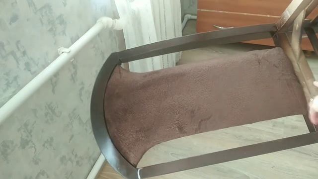 Обновила стулья своими руками. Так сможет каждая женщина! смотреть онлайн
