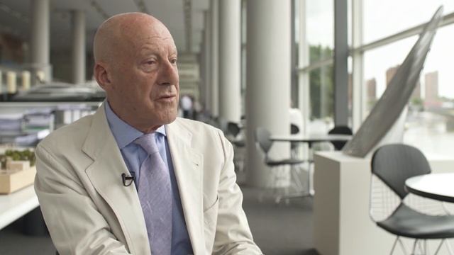 Lord Norman Foster on the future of cities смотреть онлайн