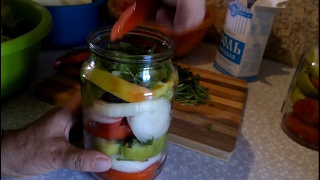 ОБАЛДЕННЫЙ САЛАТ НА ЗИМУ смотреть онлайн