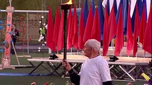 Ролик к двойному юбилею 2015 года: 50 лет Самотлорской нефти и 40 лет "Самотлорским ночам" смотреть онлайн