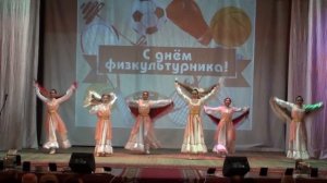 Народный коллектив хореографический ансамбль Яшлек - Башкирский танец с платками. ДК Дербишева. 202