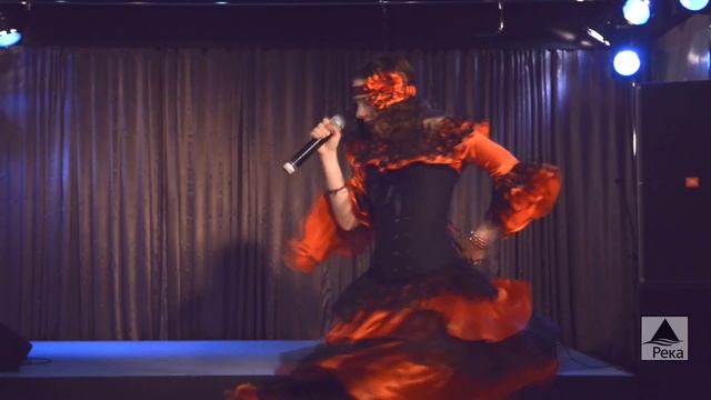 Алена Петрова - Bomboleo (Студия "Река", "Хрустальный голос 2013") смотреть онлайн
