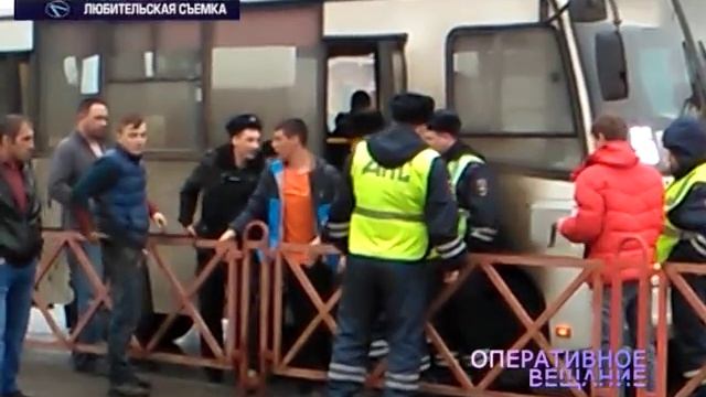 Дебош в маршрутке: Вместо оплаты за проезд водитель автобуса получил от пассажира по лицу смотреть онлайн
