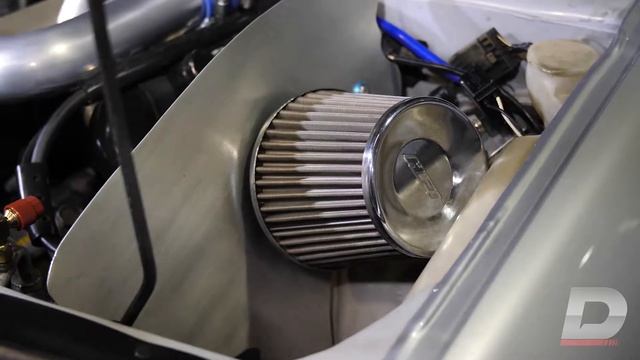 1990 Silver Nissan Skyline GTS-T Sedan from Driver Motorsports смотреть онлайн