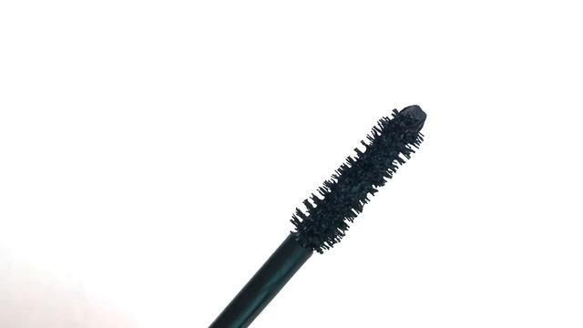 L'Oreal Paris Lash Paradise Mascara - Long, Voluminous Lashes | Black mascara | Review + Demo | смотреть онлайн