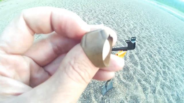 Коп на пляже в белые ночи... смотреть онлайн