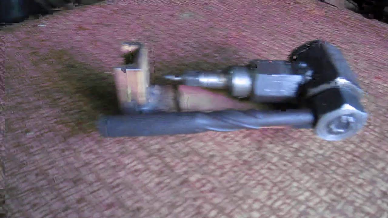 САМОДЕЛЬНЫЙ СТАНОК ДЛЯ КЛЕПАНИЯ И РАСКЛЕПЫВАНИЯ РАЗНЫХ ЦЕПЕЙ смотреть онлайн