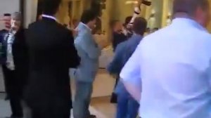 Медведев танцует под Американ бой