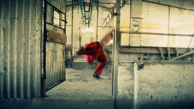 VSPOT DANCE STUDIO | THE PiONEER CLIP | Friction & Skream смотреть онлайн