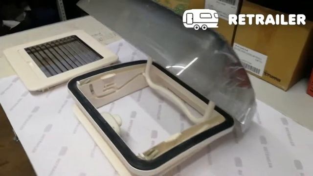 Обзор люка Dometic Micro Heki для автодомов и прицепов-дач