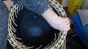 Высокое кашпо из двух строительных вёдер 2