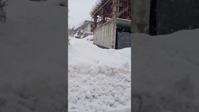 Снег метр астал Город Сочи пасёлка мацеста 20.02.2021 смотреть онлайн
