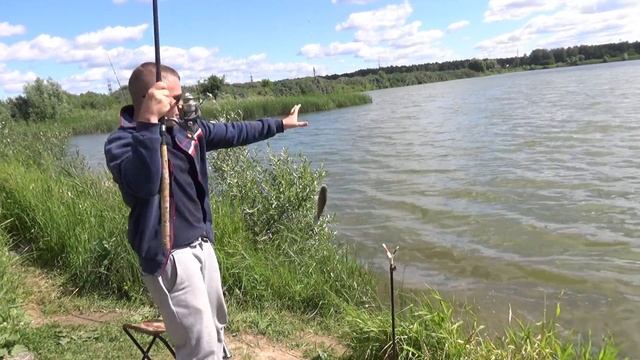 РЫБАЛКА 2022 l ЛОВЛЯ КАРАСЯ И ПЛОТВЫ ТАКОГО КЛЁВА У МЕНЯ ЕЩЁ НЕ БЫЛО смотреть онлайн