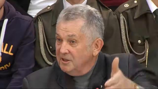 Многих ломала служба. Армия - не для всех смотреть онлайн