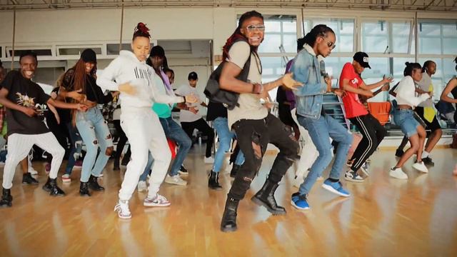 Aya Nakamura - Beleck (Official Dance Video)