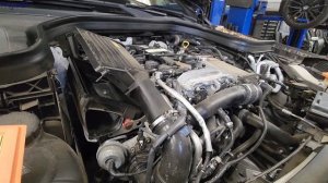 MERCEDES GLC300 X253 4MATIC ENGINE MOTOR AIR FILTER HOW TO SERVICE CHANGE REPLACEMENT PROCEDURE