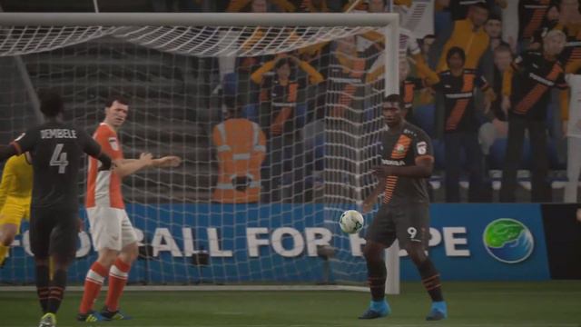 FIFA 17 - Kicking Through Your Own Leg смотреть онлайн