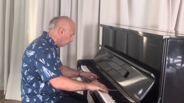 Swarm of bumblebees Rimckiy Korsakov' dream Рой шмелей. Композитор Виктор Платков смотреть онлайн